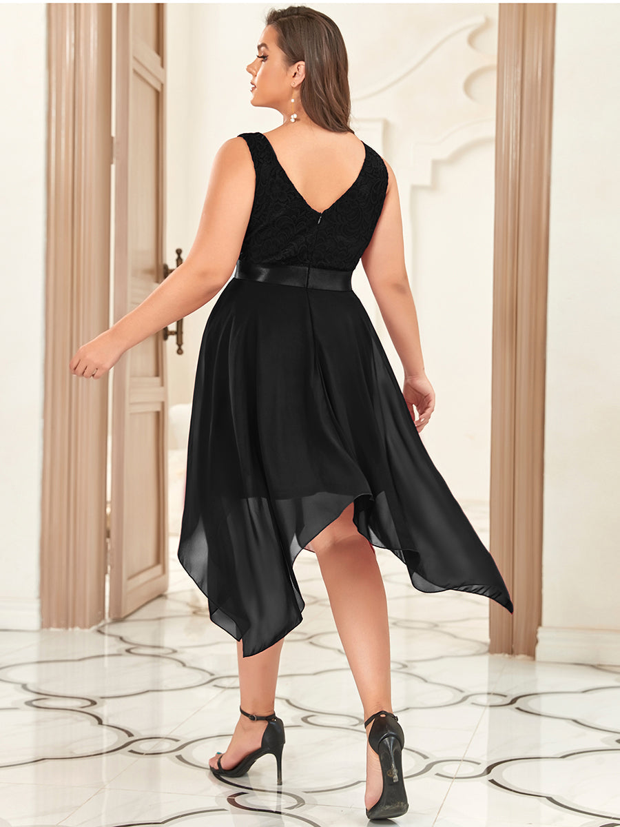 Lara™ | Außergewöhnliches Brautjungfernkleid aus Spitze und Chiffon mit V-Ausschnitt
